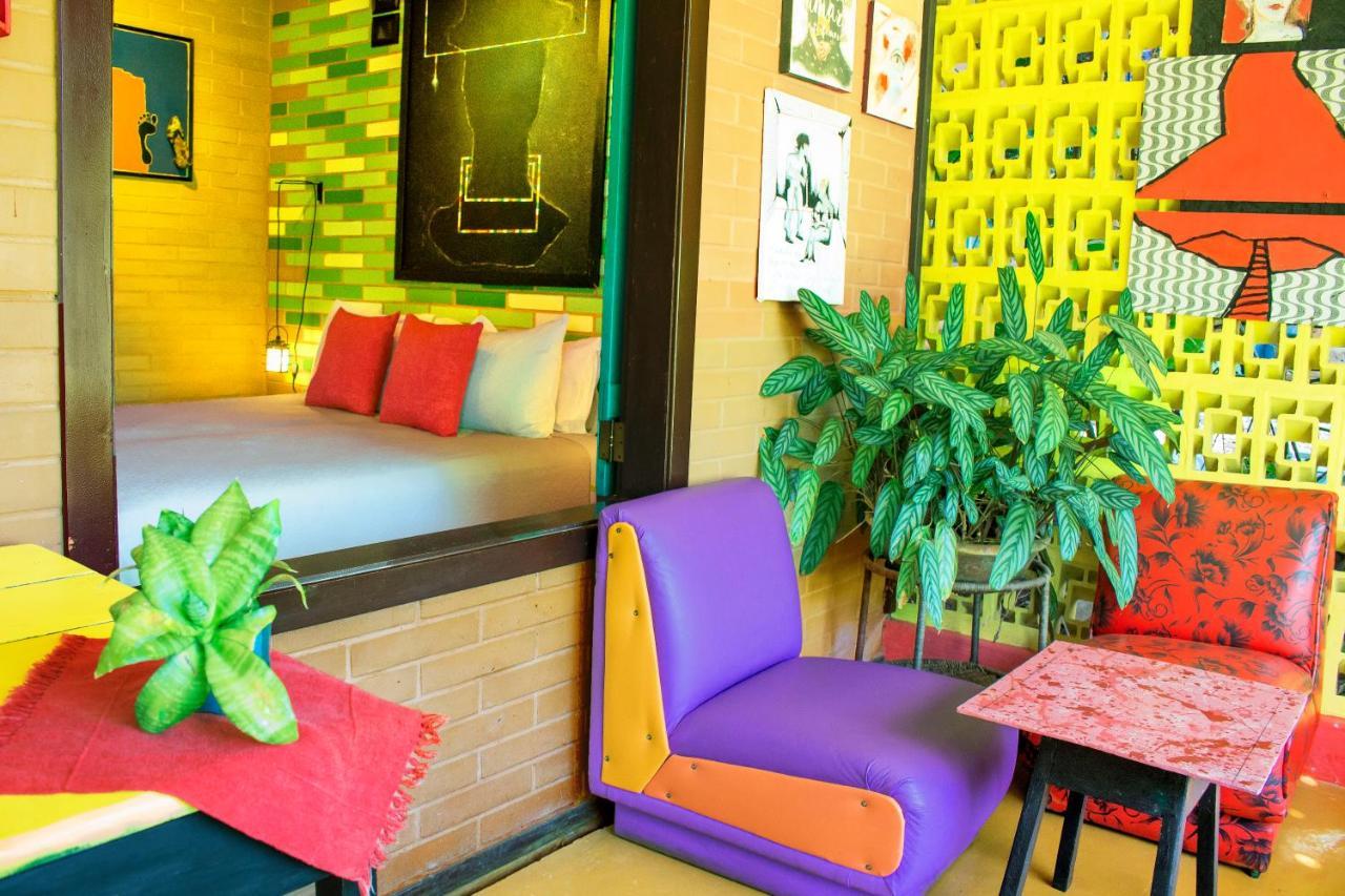 Casa De Frida Pousada Galeria Піренополіс Екстер'єр фото